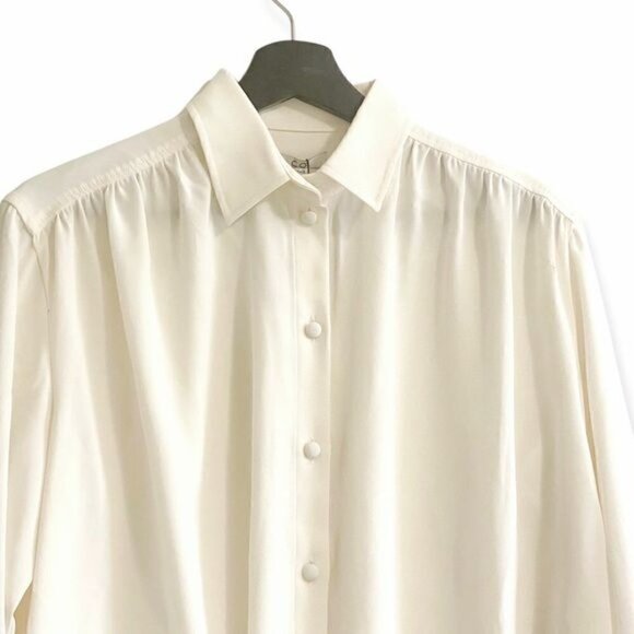 NWT CO. Ruched Button Up Blouse in Japanese Stretch Crepe, Ivory, Size M - Picture 5 of 15